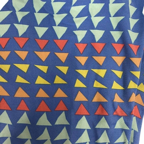 LulaRoe  Tall & Curvy Light Blue Multicolor Triangle Geometric Print Leggings - Picture 3 of 12